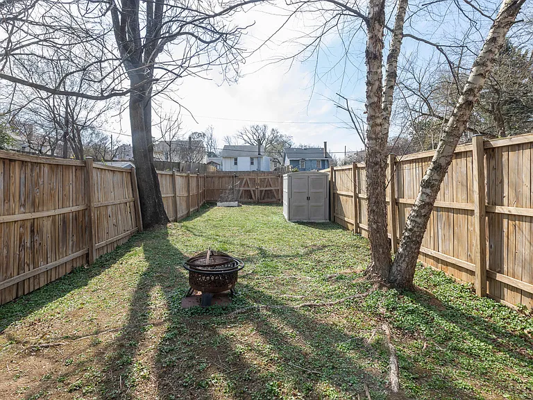 1427 Kearny St NE — Photo 19