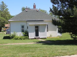 2301 R St, Auburn, NE 68305