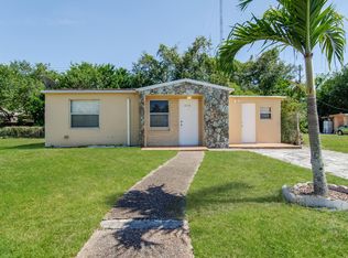 6038 SW 40th St, Hollywood, FL 33023