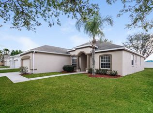 11927 Summer Springs Dr, Riverview, FL 33579