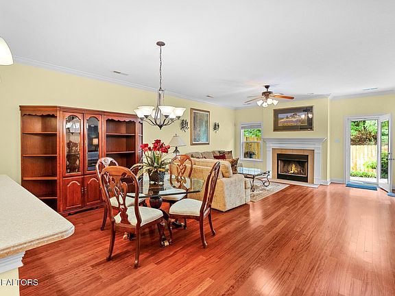 4th image of 6962 Pemmbrooke Shire Ln