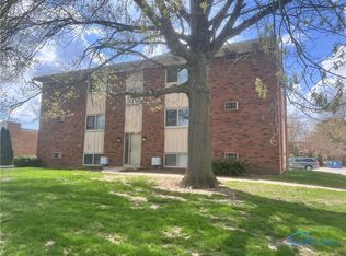2134 Tedrow Rd, Toledo, OH 43614