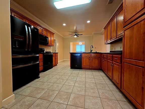 5th image of 1308 Killough Rd N