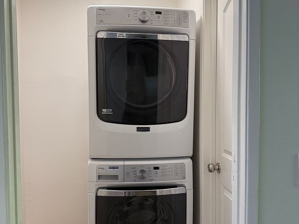 1st image of 11307 Miranda St #2
