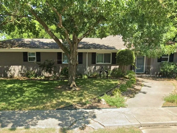 302 S Denton St, Gainesville, TX 76240
