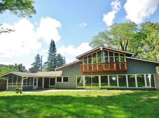 707 N Greenbriar Rd, Muncie, IN 47304