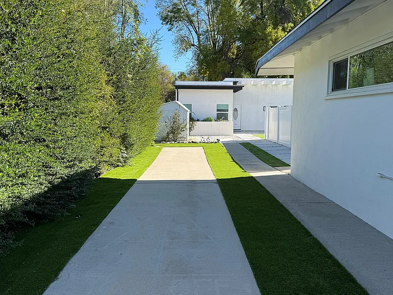 5732 Winnetka Ave — Photo 17