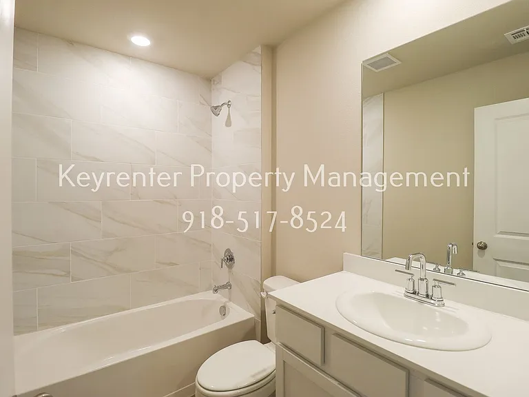 15610 S 75th East Ave — Photo 26