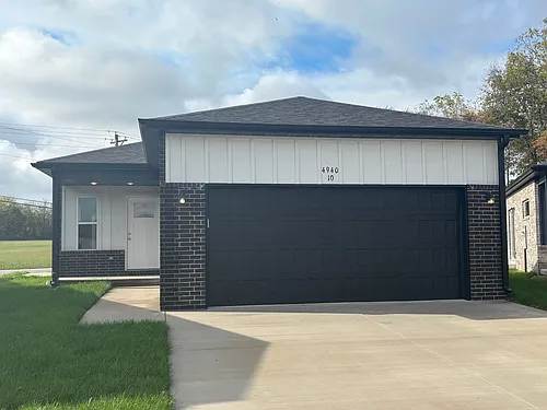 4940 W Minota St Photo 1