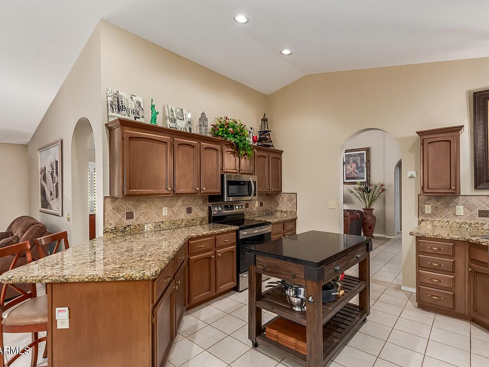 1st image of 10633 E COOPERS HAWK Drive