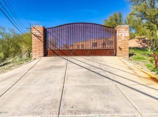 3948 N Calle Casita, Tucson, AZ 85718