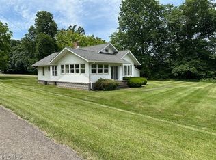 3875 Roseville Rd, Zanesville, OH 43701