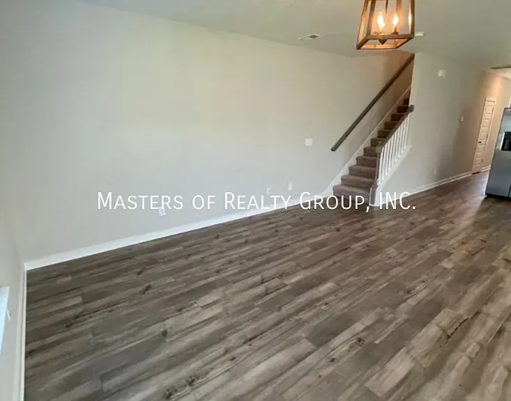 100 Cole Ln — Photo 6