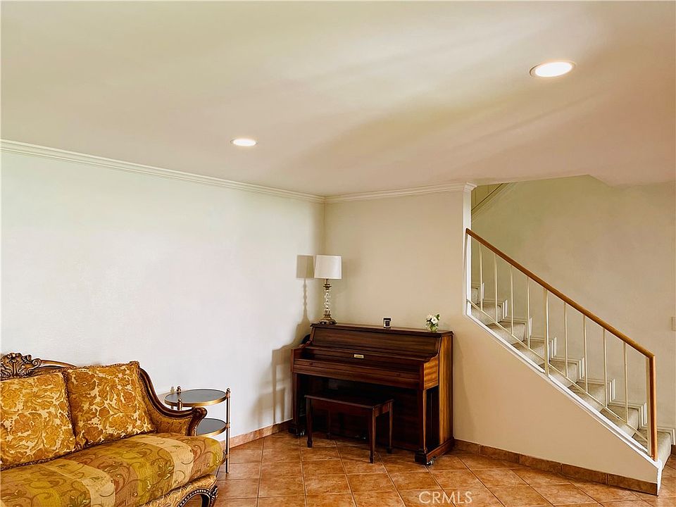 18520 Mayall St UNIT G, Northridge, CA 91324 Zillow