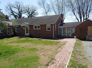 3 Lakeside Ln, Carneys Pt, NJ 08069