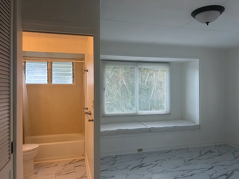 Primary Bedroom/Bathroom