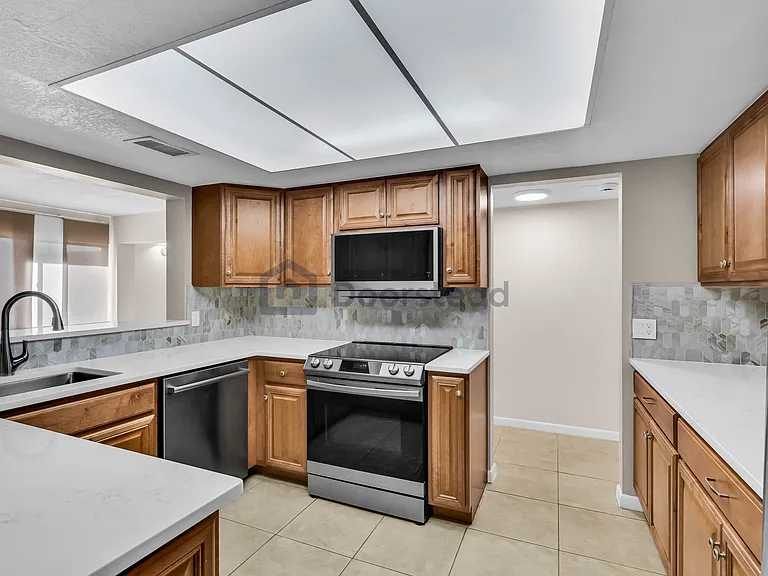 2733 Orchid Oaks Dr #202B — Photo 5