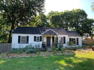 2113 Pinewood Rd, Nashville, TN 37216