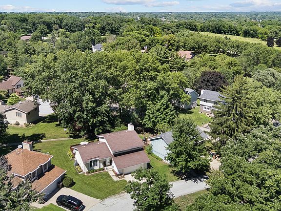 4th image of 725 Heatherwood Dr