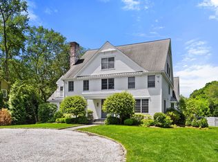 1 Sleepy Hollow Rd, Westport, CT 06880