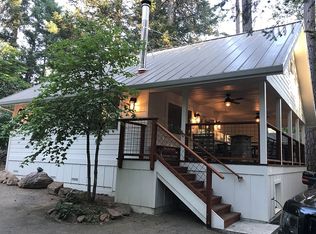 10548 Willow Rd, Loch Lomond, CA 95461