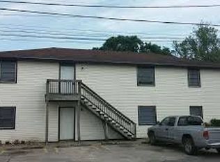 101 1st Ave #7, Nederland, TX 77627