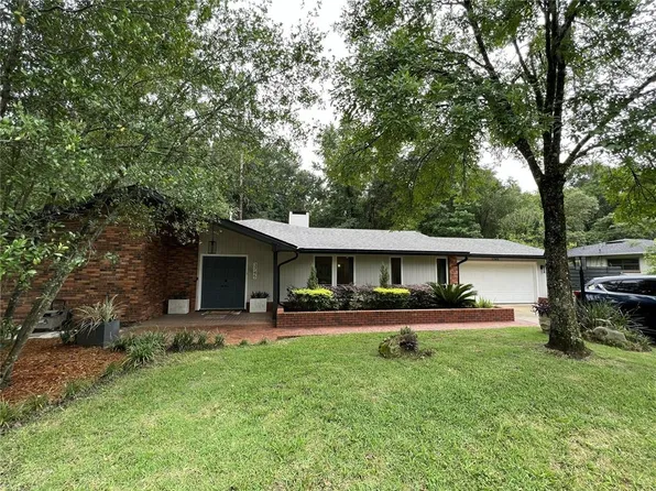 3745 SW 6th Pl, Gainesville, FL 32607