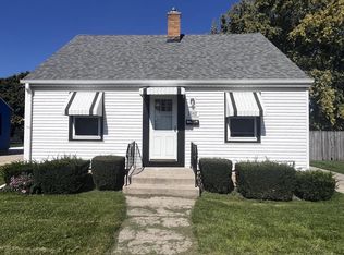 2002 31st St, Kenosha, WI 53140