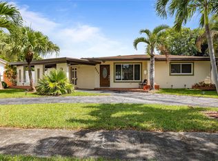 3329 Arthur St, Hollywood, FL 33021