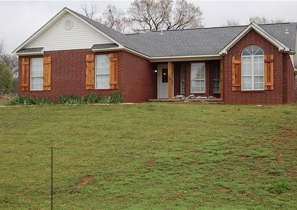 1st image of 2610 Pearl Blvd