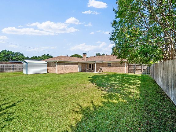 4th image of 4041 Alava Dr