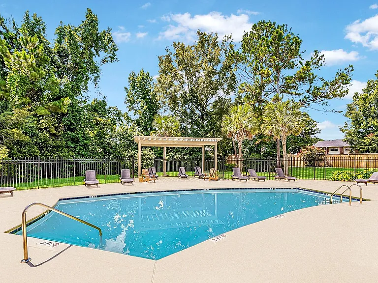 Villas At Summer Creek — Photo 16