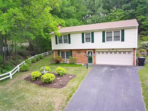 2nd image of 3123 Green Ridge Rd
