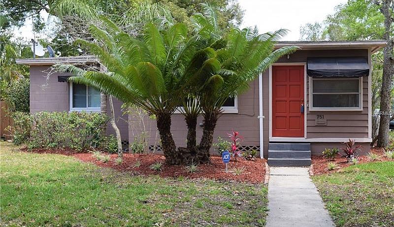 1st image of 751 Essex Pl
