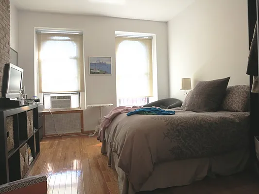 Rented by Citi Habitats | media 7