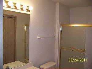 2nd image of 100 NE Sunshine St