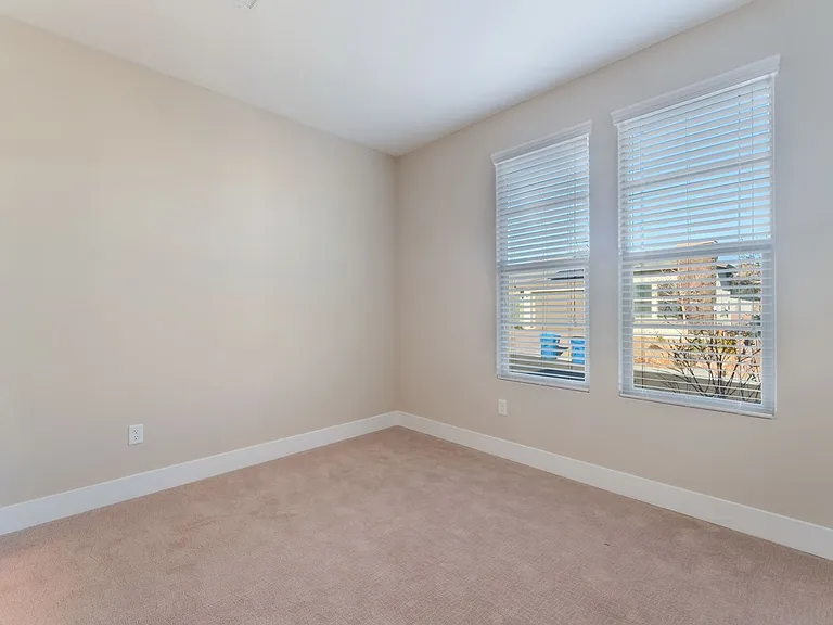 9601 Jadeite Ln — Photo 27