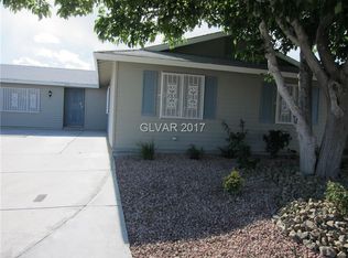 4471 Peterson Dr, Las Vegas, NV 89103