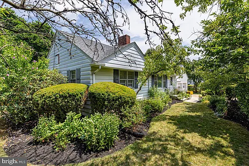 45 Stanley Ave Photo 1