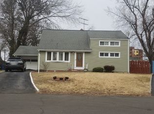 1217 Brewster Ct, Plainfield, NJ 07060