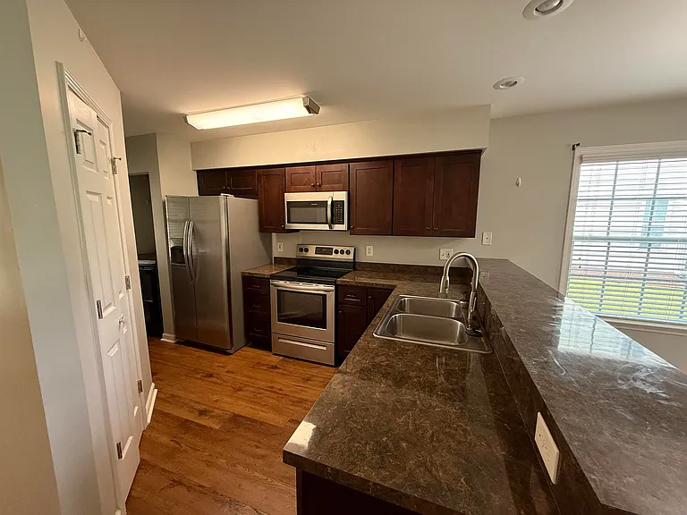 653 Tupelo Ln #14-A — Photo 6