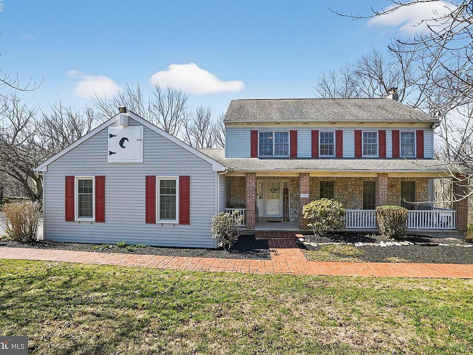 1st image of 129 Freedom Valley Cir