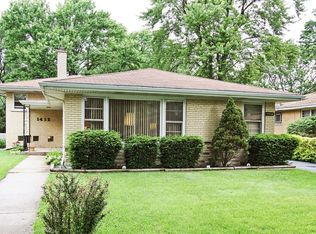 1412 Willow Rd, Homewood, IL 60430