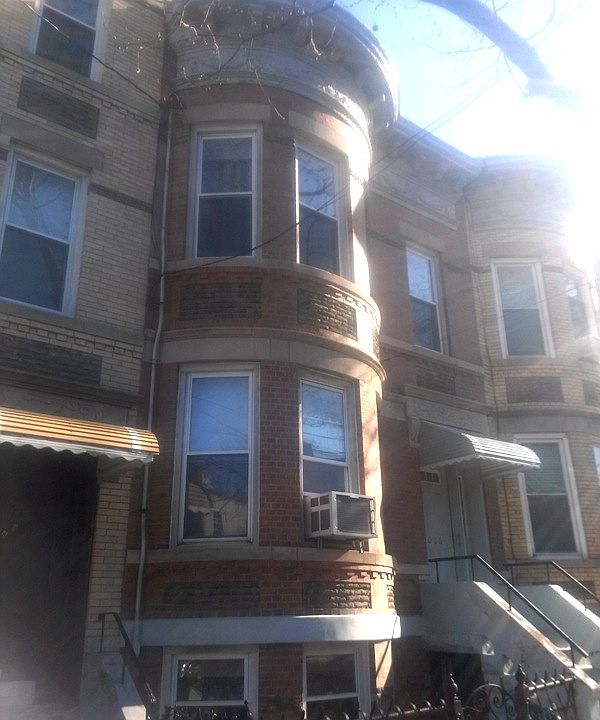 6086 Putnam Ave, Flushing, NY 11385 Zillow