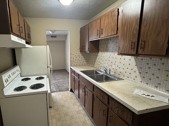 3rd image of 900 Silver Meadows Blvd #203