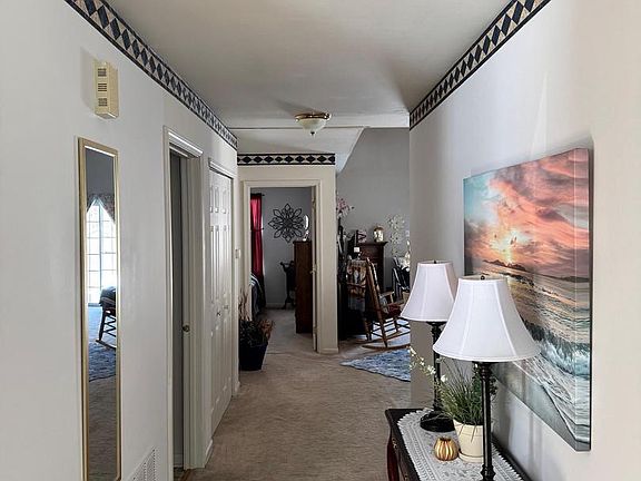 3rd image of 4 Mill Ln
