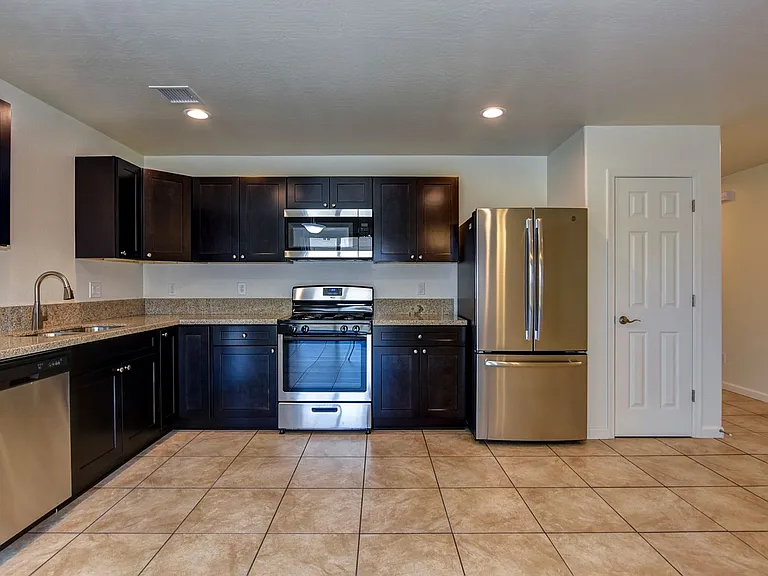 3850 N Teri Ct — Photo 7