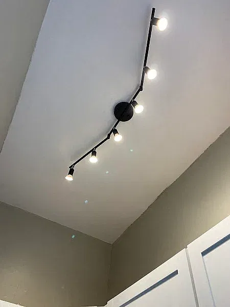 1 bed, 434 sqft, $1,840 — Photo 4