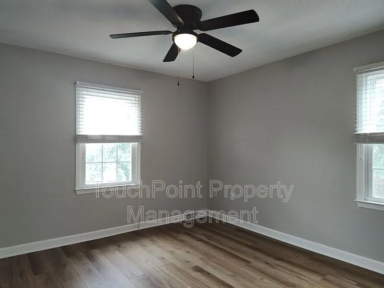 7413 Doves Nest Cir — Photo 21