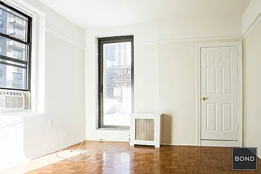 Rented by Bond New York